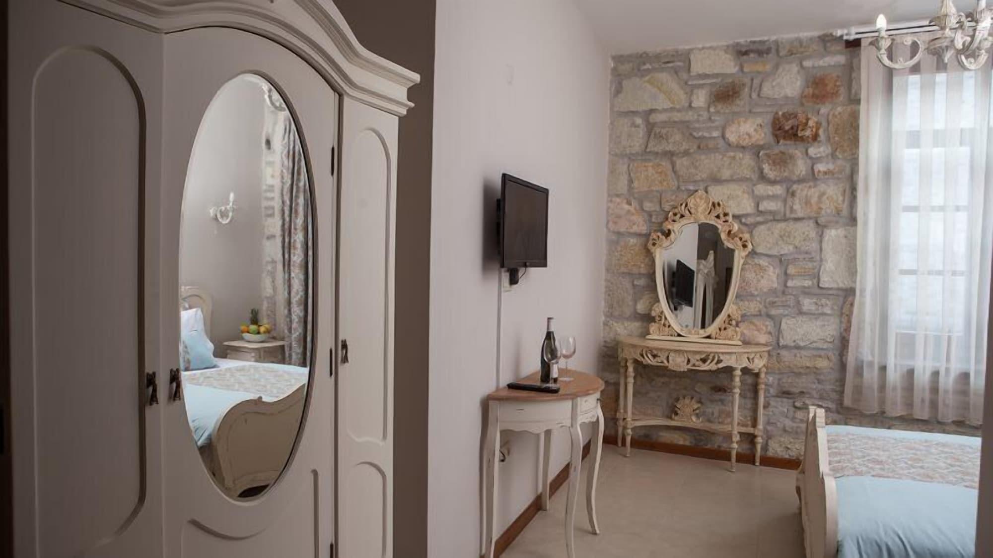 La Petra Hotel Измир Экстерьер фото