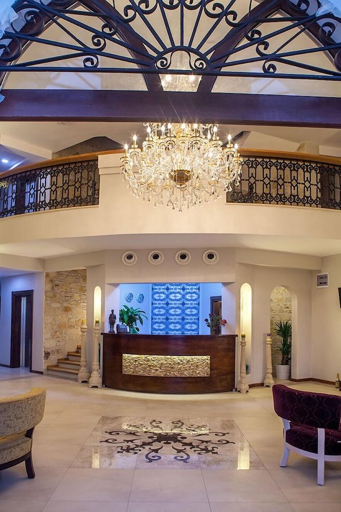 La Petra Hotel Измир Экстерьер фото