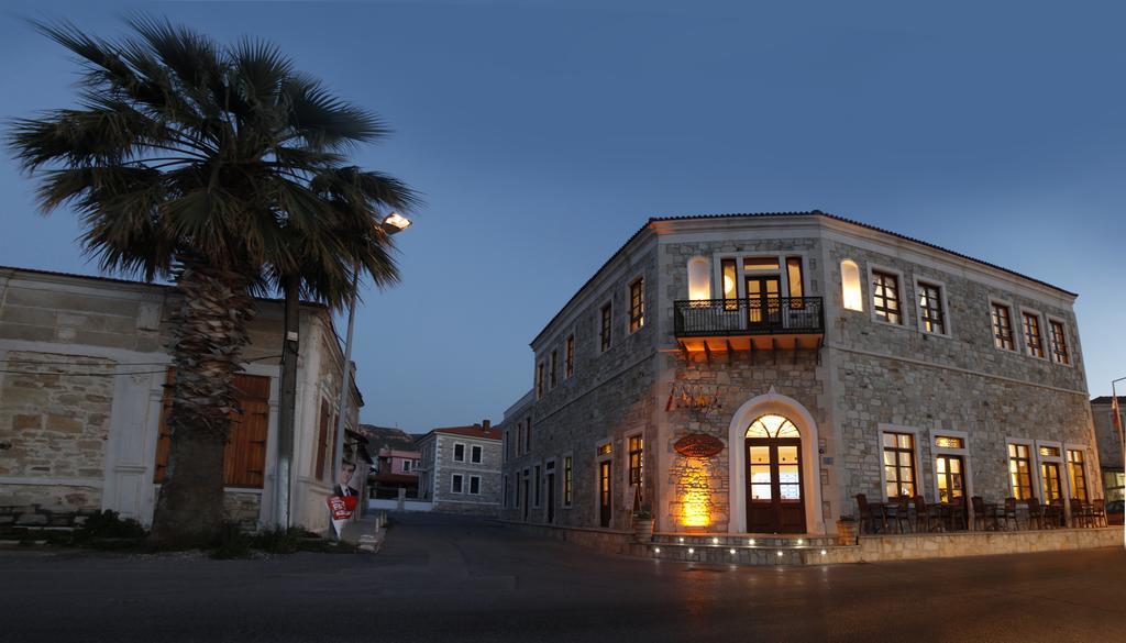 La Petra Hotel Измир Экстерьер фото